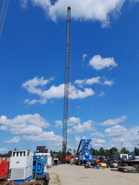 70 meter hoofdgiek op onze rupshijskraan